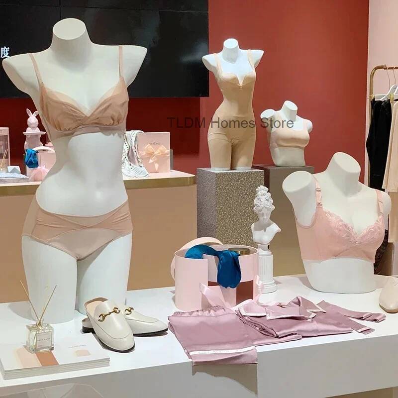 ハーフ丈下着マネキン 女性用婦人服店 ブラジャー下着ディスプ - Baby Clothing Stores のレビューと価格